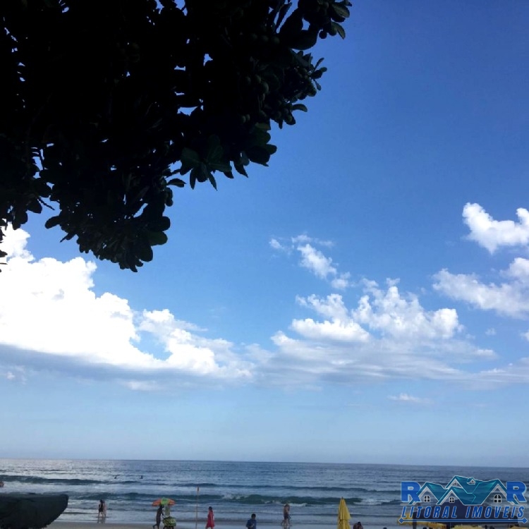 Casa residencial no itaguá