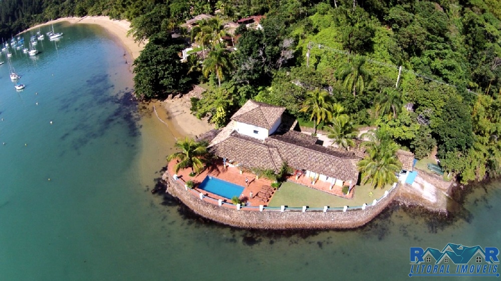 Mansão Praia do Flamenguinho