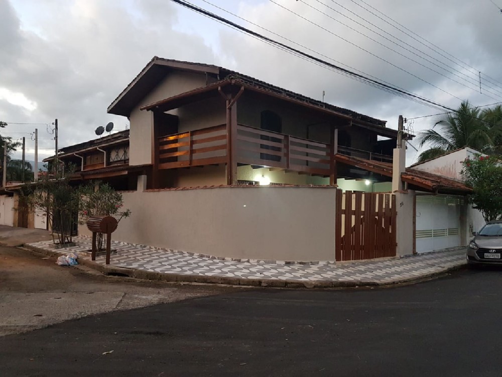 Casa no Itaguá Ubatuba