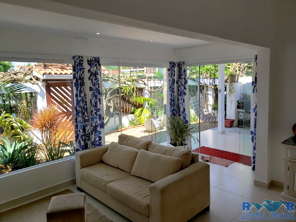 Casa no Itaguá Ubatuba