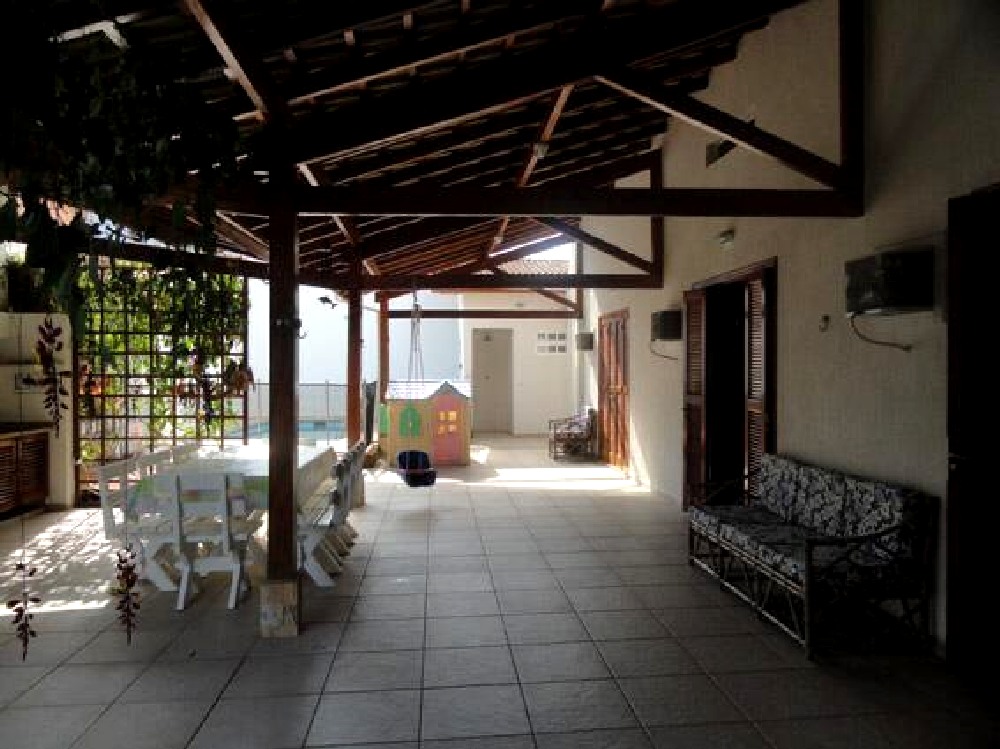 Casa na Praia do Lázaro