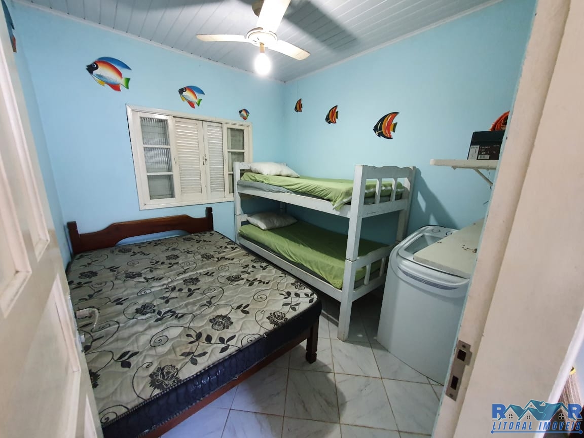 Casa Perequê Açu 200 metros da praia