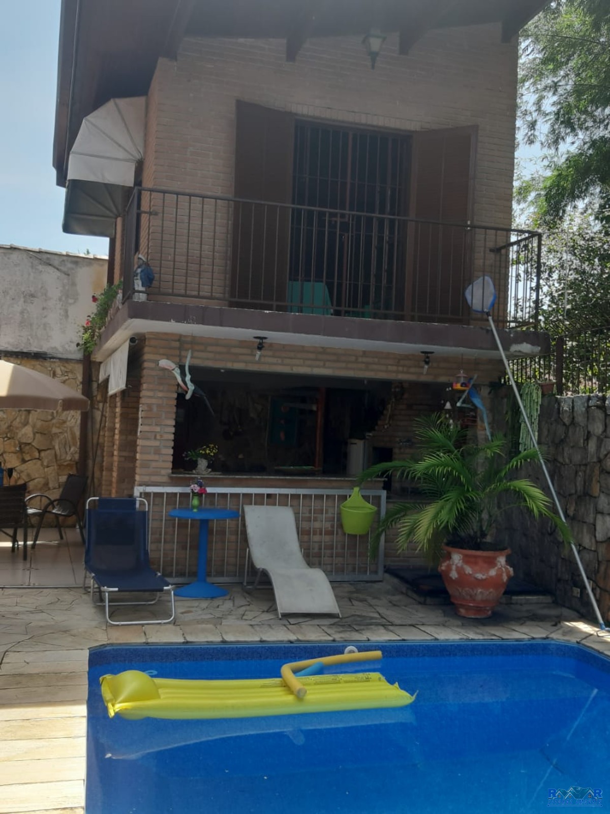 Linda Casa no bairro nobre de Ubatuba, próximo ao Aquário, bares e restaurantes
