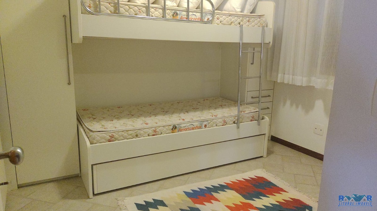 Apartamento na Praia Grande frente para mar